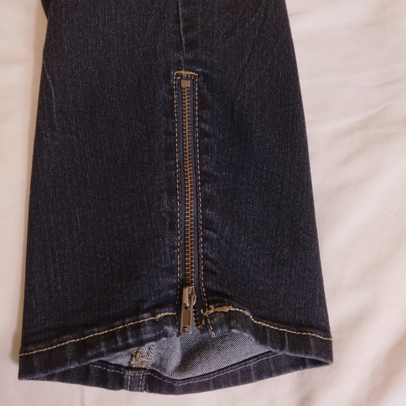 Size 22 Torrid Jeans Tapered Leg Zipper at Ankle - Picture 6 of 9